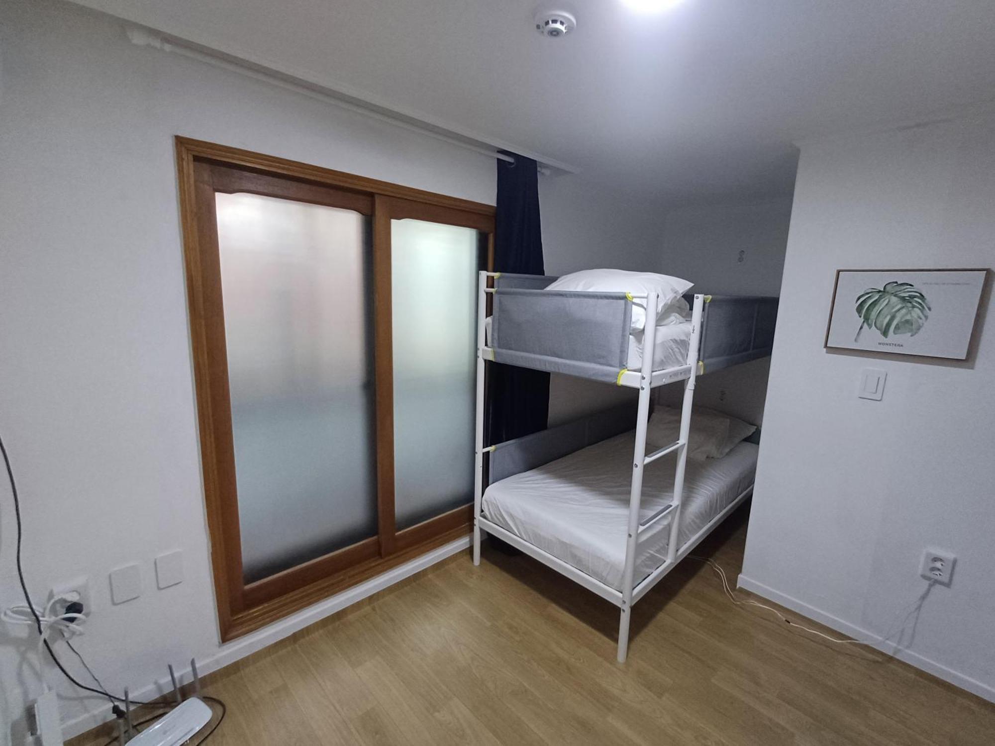 Ocean'S Guesthouse - Foreigners Only Seul Esterno foto