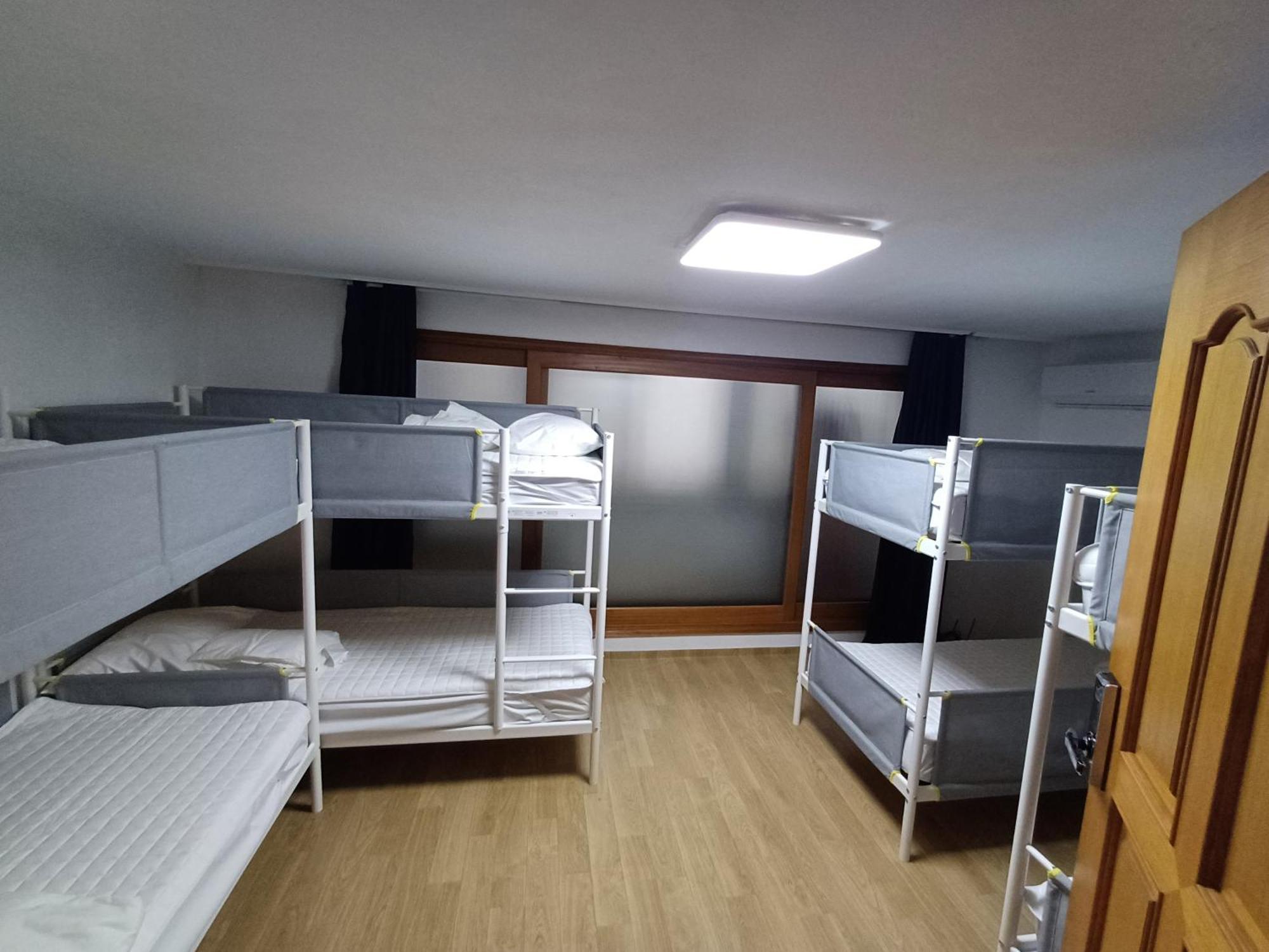 Ocean'S Guesthouse - Foreigners Only Seul Esterno foto